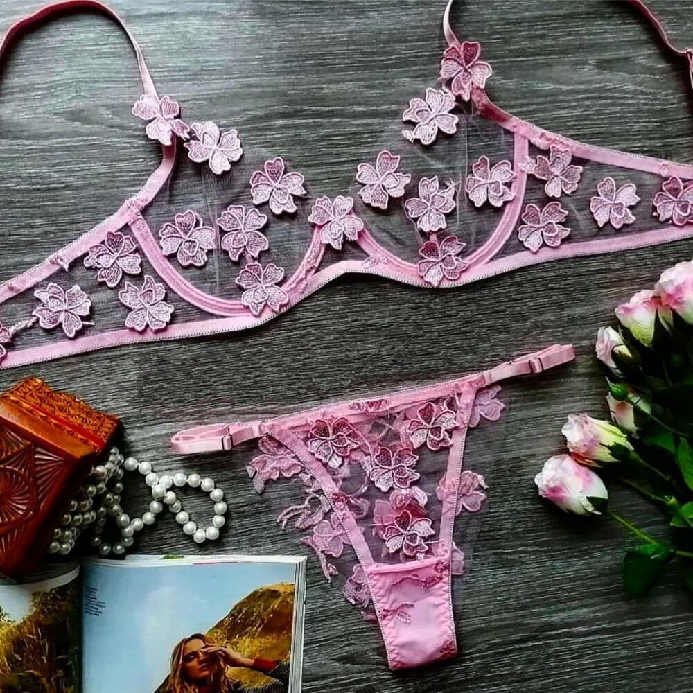 Soft Silken Kiss Bra Set